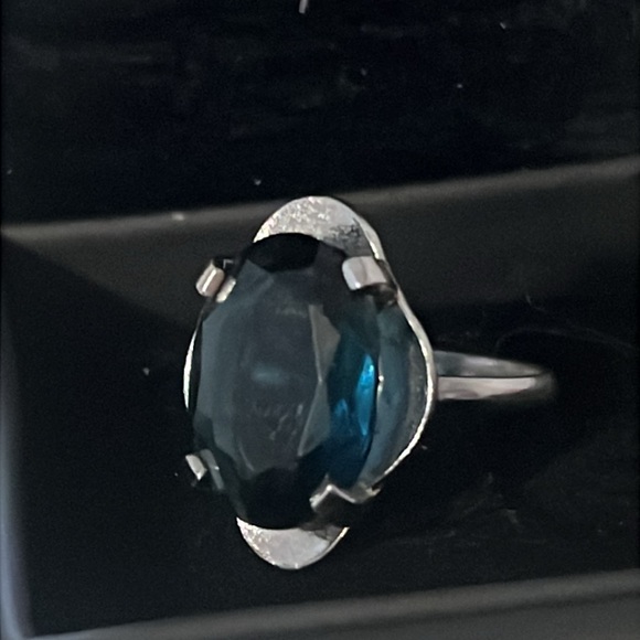 Vintage Art Deco Sterling Silver Blue Sapphire Gemstone Floral Ring - Picture 3 of 16